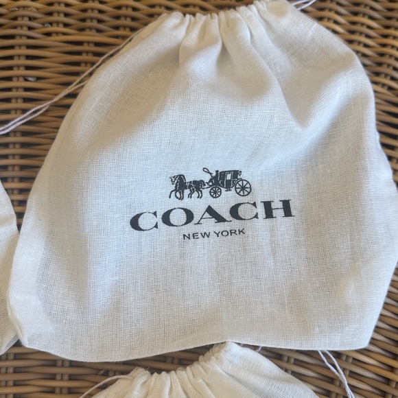 FLASH SALE 8x7 1/2 Small Coach White Drawstring Dust Bags Set of 4 - Picture 2 of 3